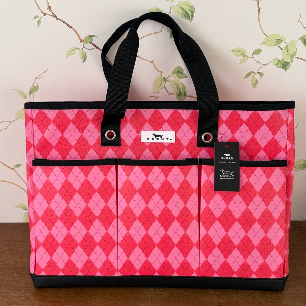 Scout The BJ Pocket Tote Bag Pink Argyle - Picture 10 of 11